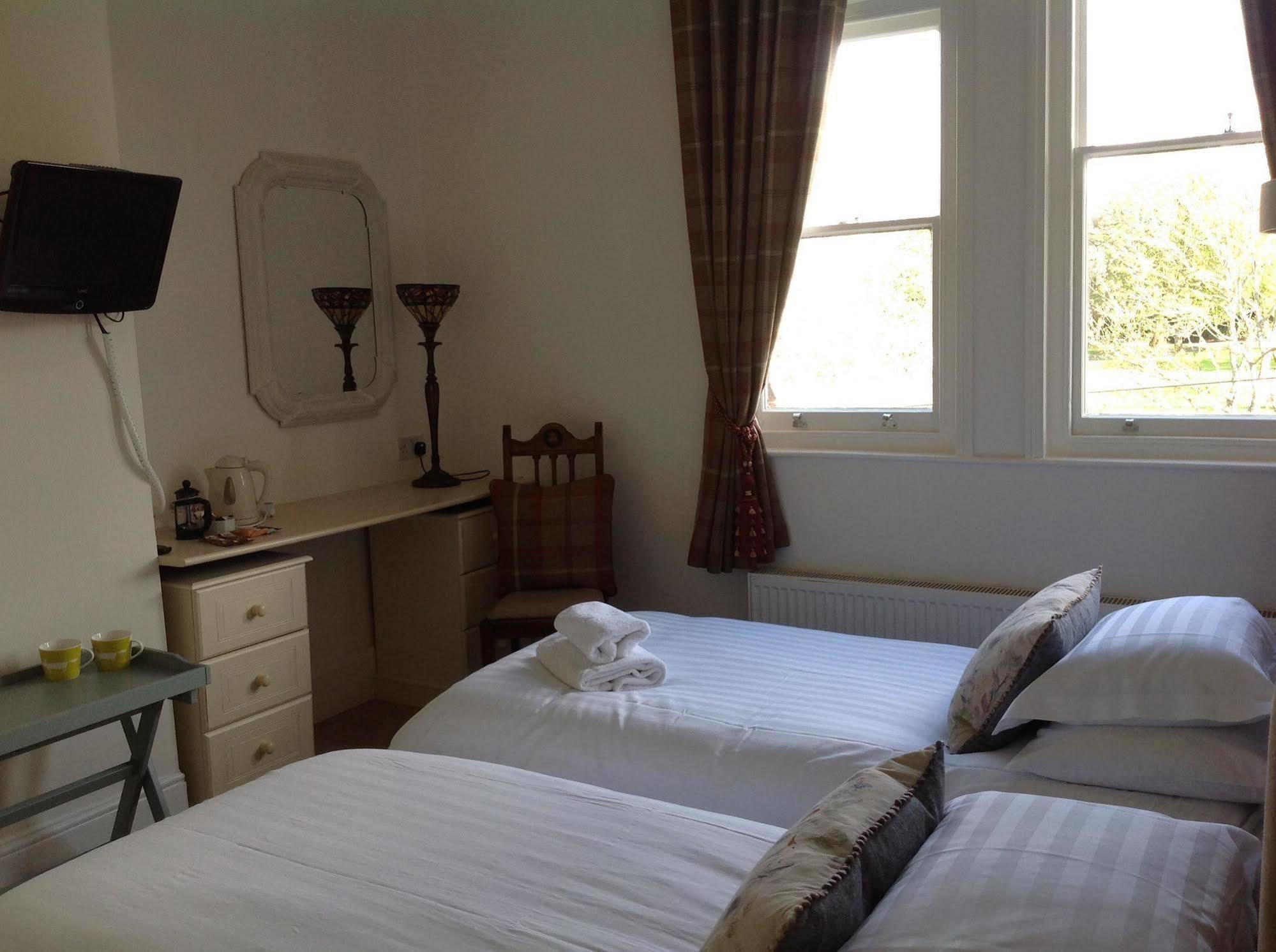 אקסטר Woodbine City Rooms מראה חיצוני תמונה